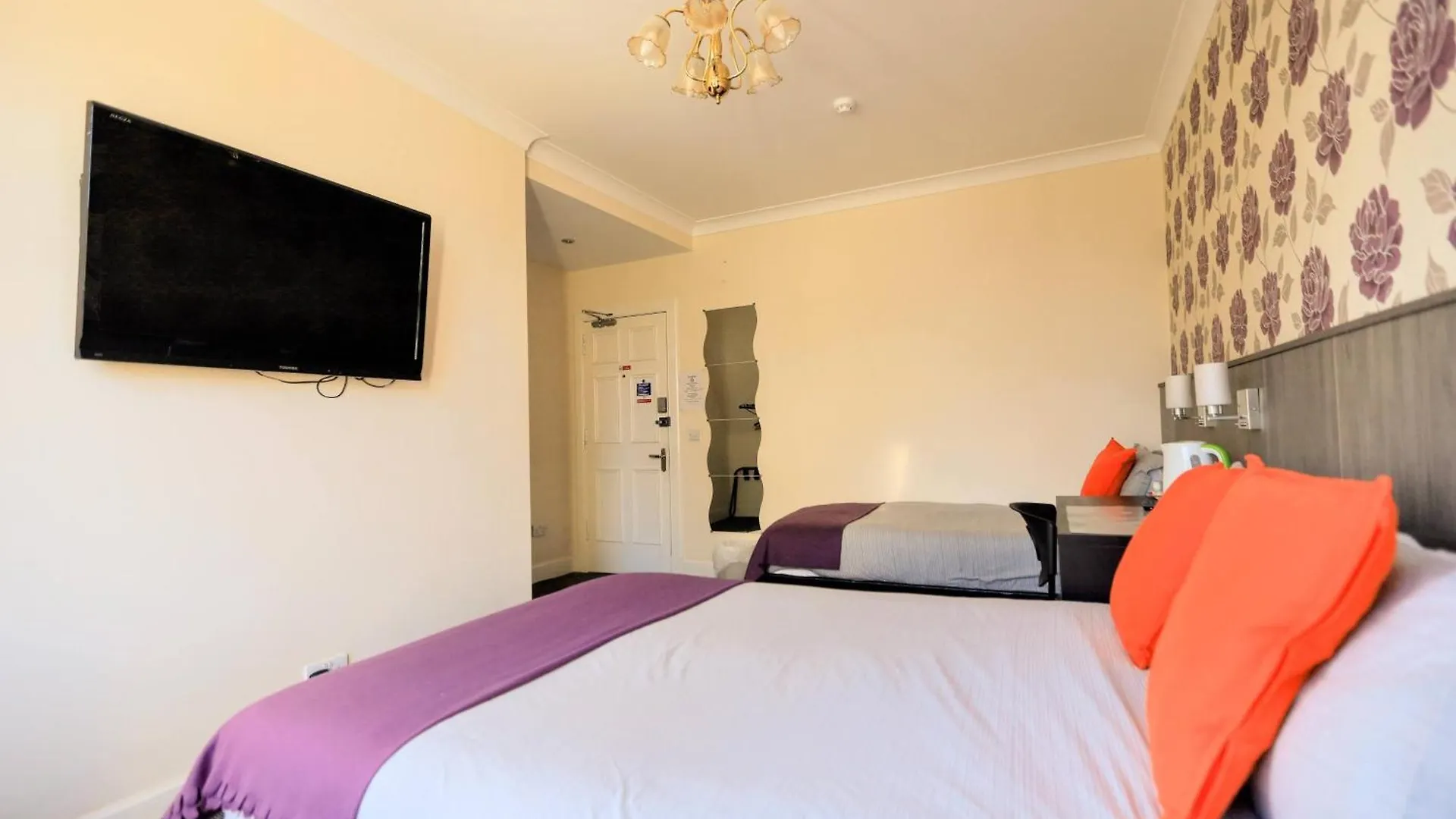 Edinburgh Holiday Guest House בריטניה