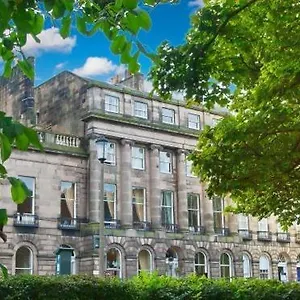 3* Pensionat Halcyon House