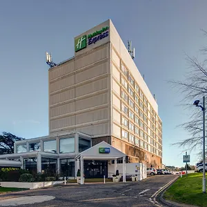 Express West By Ihg *** אדינבורו